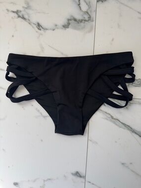 Black Cross Section Pole Fitness / Dance Shorts